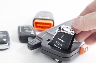 Programování autoklíče vám ušetří starosti i peníze