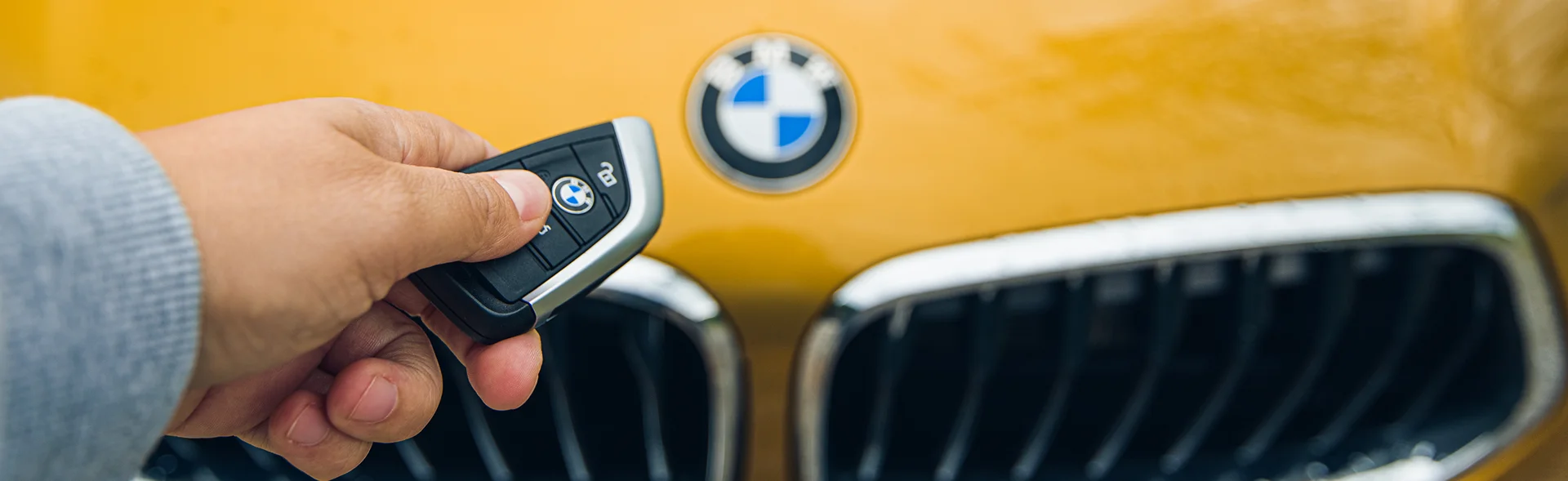 přívěsek na klíče bmw